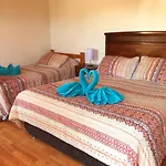 La Casa del Pueblo Hostal